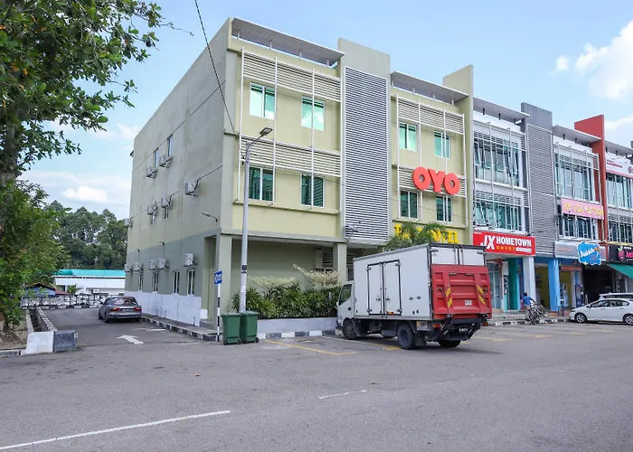 Oyo 89839 Riaz Hotel Malacca